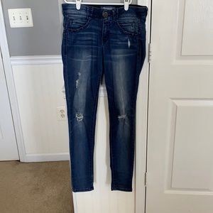 Dark wash jeggings